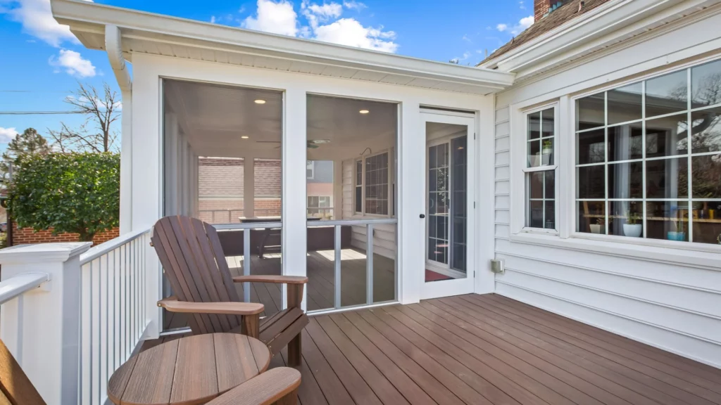 Screened In Porch